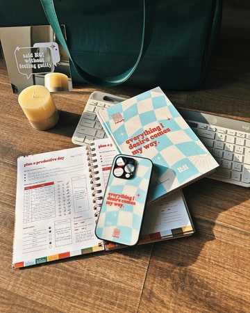 Manifestation diary and phone case